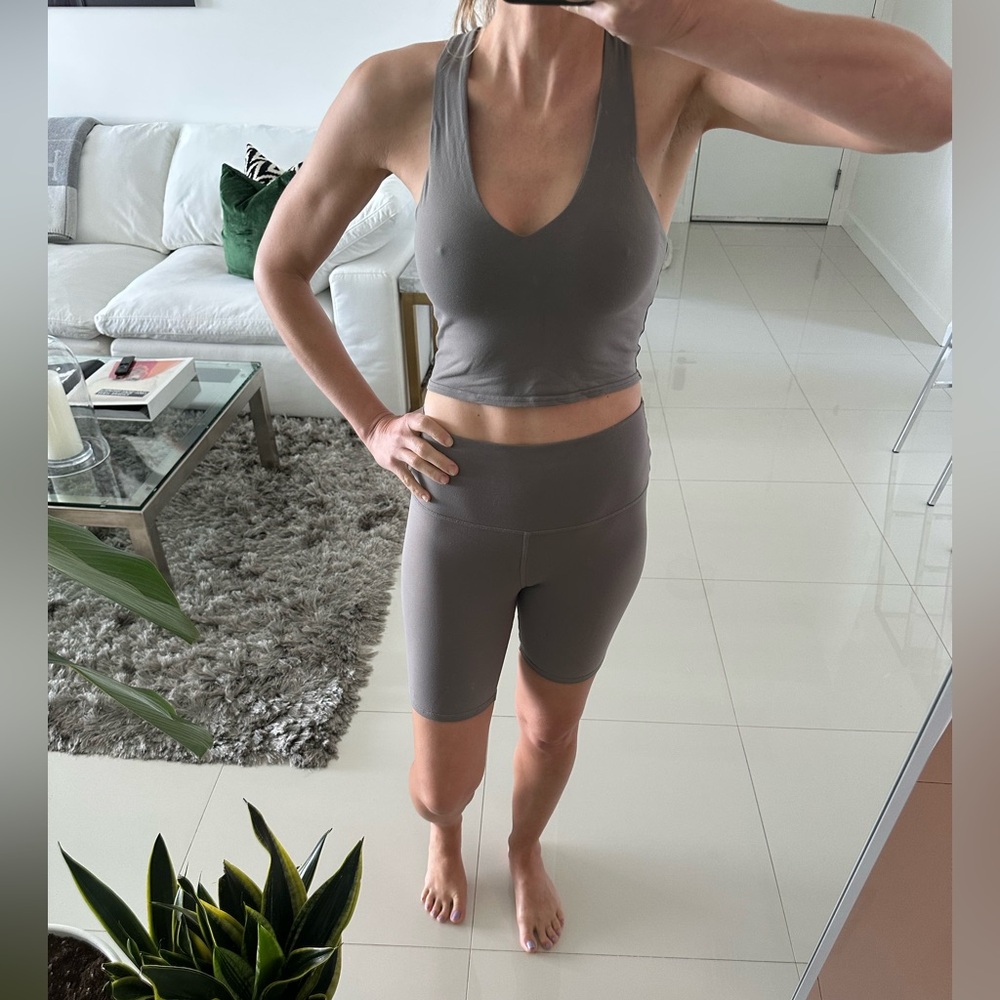 ALO Yoga Light Gray Activewear Set